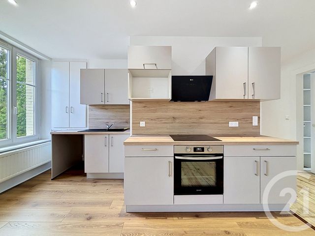 Appartement F4 à louer - 4 pièces - 79.65 m2 - REMIREMONT - 88 - LORRAINE - Century 21 Monts Et Vallées