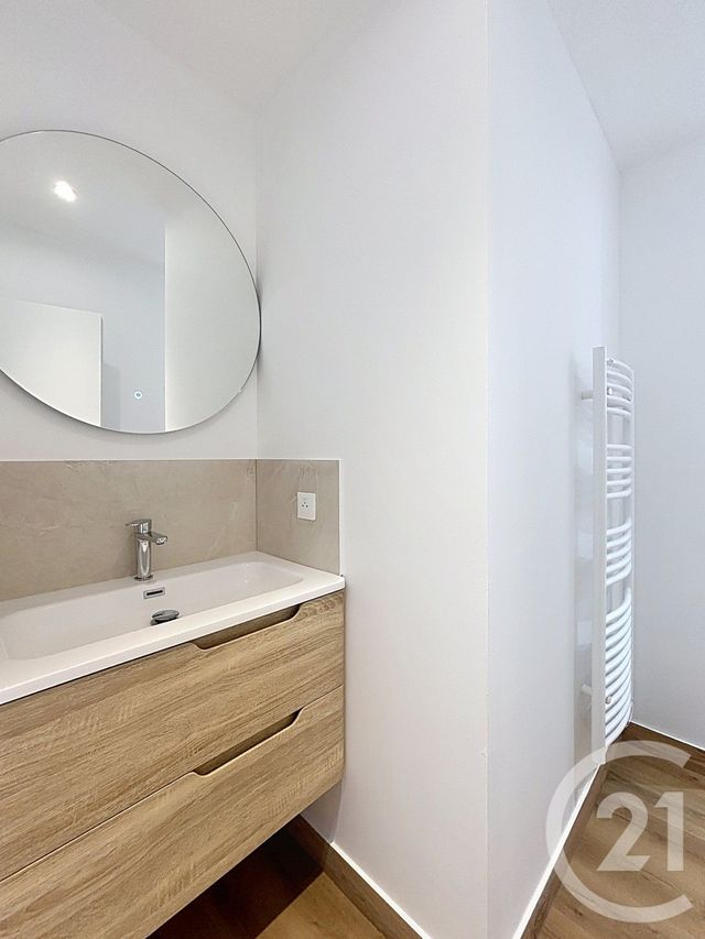 Appartement F4 à louer - 4 pièces - 79.65 m2 - REMIREMONT - 88 - LORRAINE - Century 21 Monts Et Vallées