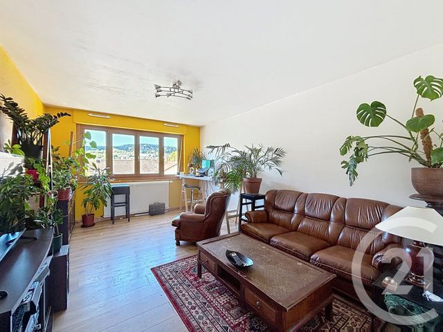 Appartement F3 à louer - 3 pièces - 62.87 m2 - REMIREMONT - 88 - LORRAINE - Century 21 Monts Et Vallées