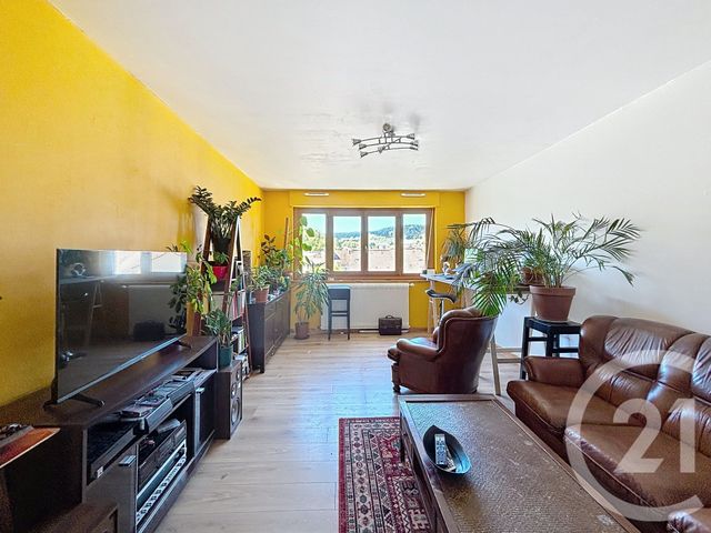 Appartement F3 à louer - 3 pièces - 62.87 m2 - REMIREMONT - 88 - LORRAINE - Century 21 Monts Et Vallées