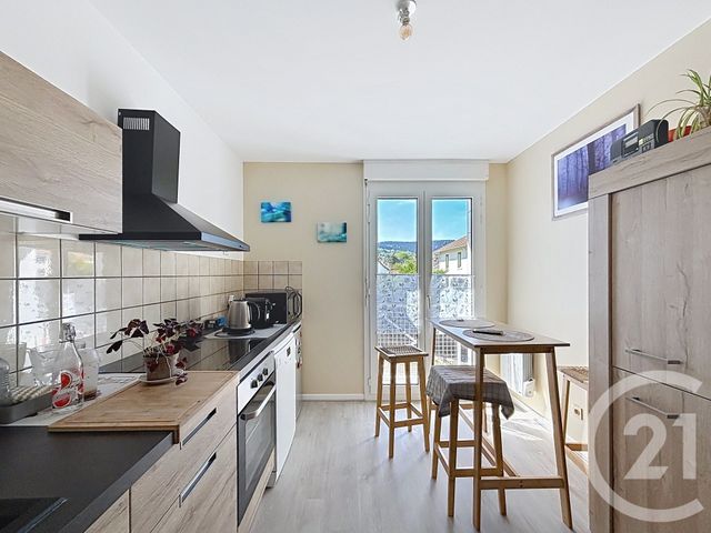 Appartement F3 à louer - 3 pièces - 71.8 m2 - REMIREMONT - 88 - LORRAINE - Century 21 Monts Et Vallées