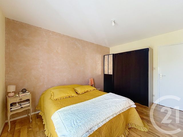 Appartement F3 à louer - 3 pièces - 71.8 m2 - REMIREMONT - 88 - LORRAINE - Century 21 Monts Et Vallées