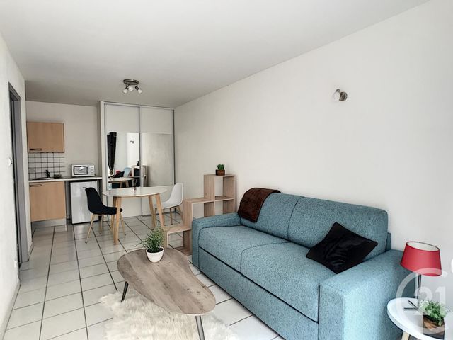 Appartement Studio à louer - 1 pièce - 25.44 m2 - REMIREMONT - 88 - LORRAINE - Century 21 Monts Et Vallées