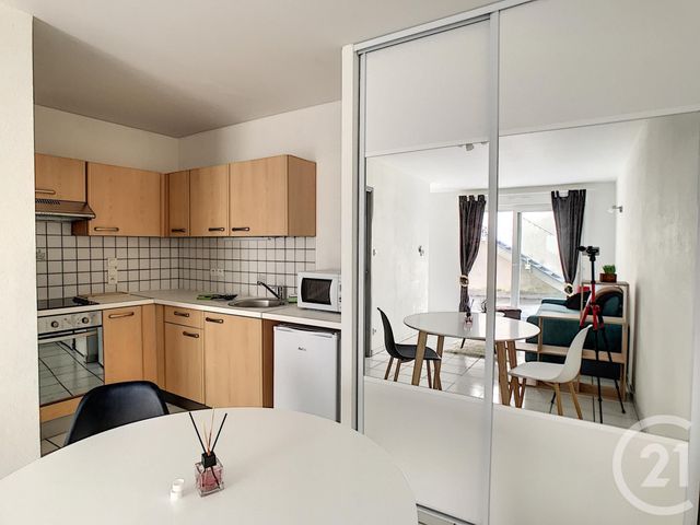 Appartement Studio à louer - 1 pièce - 25.44 m2 - REMIREMONT - 88 - LORRAINE - Century 21 Monts Et Vallées