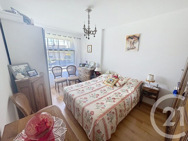 Appartement à vendre - 2 pièces - 44.51 m2 - ST ETIENNE LES REMIREMONT - 88 - LORRAINE - Century 21 Monts Et Vallées