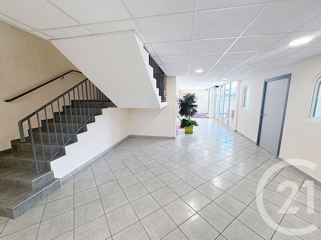 Appartement à vendre - 2 pièces - 44.51 m2 - ST ETIENNE LES REMIREMONT - 88 - LORRAINE - Century 21 Monts Et Vallées