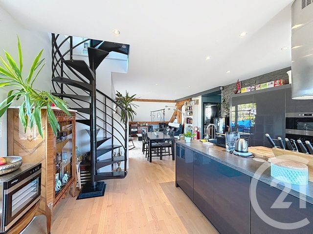 Appartement F2 à louer - 2 pièces - 69.83 m2 - ST ETIENNE LES REMIREMONT - 88 - LORRAINE - Century 21 Monts Et Vallées