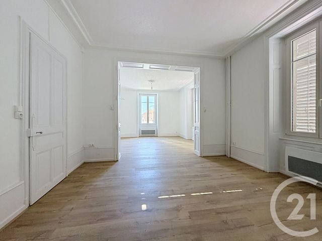 Appartement F3 à louer - 3 pièces - 91.52 m2 - REMIREMONT - 88 - LORRAINE - Century 21 Monts Et Vallées