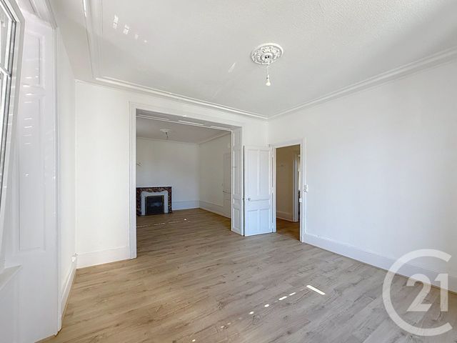 Appartement F3 à louer - 3 pièces - 91.52 m2 - REMIREMONT - 88 - LORRAINE - Century 21 Monts Et Vallées