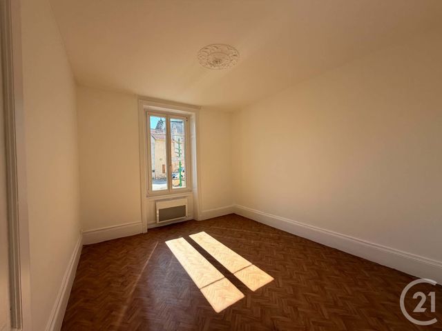 Appartement F3 à louer - 3 pièces - 91.52 m2 - REMIREMONT - 88 - LORRAINE - Century 21 Monts Et Vallées