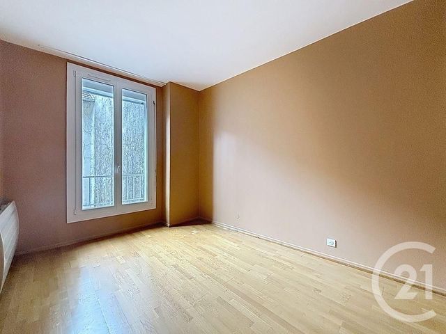 Appartement F3 à louer - 3 pièces - 98.81 m2 - EPINAL - 88 - LORRAINE - Century 21 Monts Et Vallées