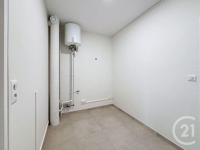 Appartement F3 à louer - 3 pièces - 98.81 m2 - EPINAL - 88 - LORRAINE - Century 21 Monts Et Vallées