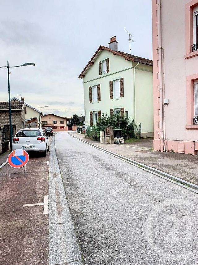 Appartement F1 à louer - 1 pièce - 22.24 m2 - GOLBEY - 88 - LORRAINE - Century 21 Monts Et Vallées