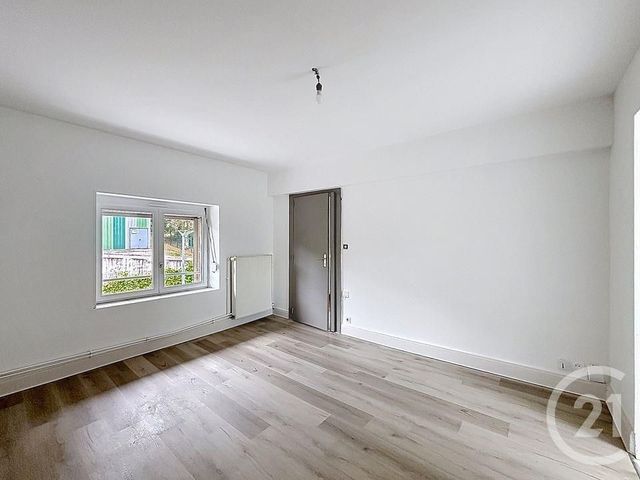 Appartement F3 à louer - 3 pièces - 54.41 m2 - EPINAL - 88 - LORRAINE - Century 21 Monts Et Vallées