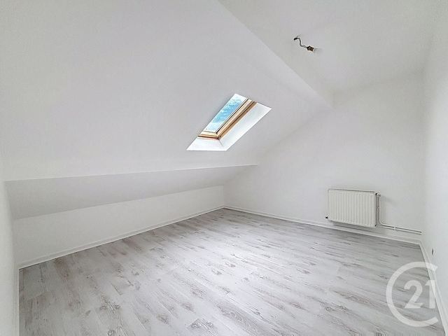 Appartement F3 à louer - 3 pièces - 54.41 m2 - EPINAL - 88 - LORRAINE - Century 21 Monts Et Vallées