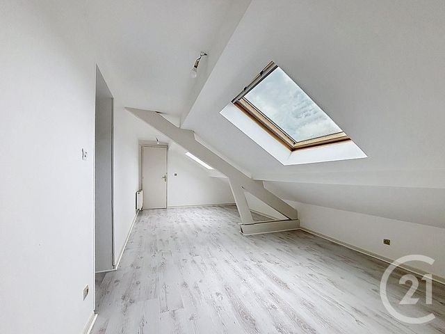 Appartement F3 à louer - 3 pièces - 54.41 m2 - EPINAL - 88 - LORRAINE - Century 21 Monts Et Vallées