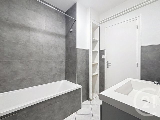 Appartement F3 à louer - 3 pièces - 60.81 m2 - EPINAL - 88 - LORRAINE - Century 21 Monts Et Vallées