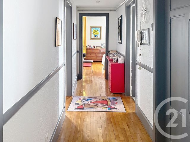 Appartement F5 à vendre - 5 pièces - 112.0 m2 - REMIREMONT - 88 - LORRAINE - Century 21 Monts Et Vallées