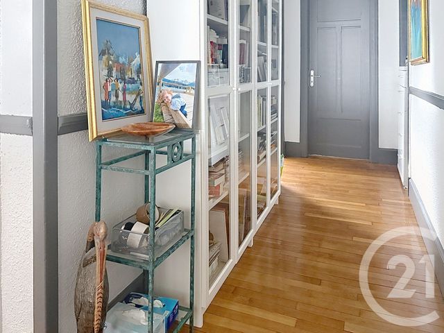 Appartement F5 à vendre - 5 pièces - 112.0 m2 - REMIREMONT - 88 - LORRAINE - Century 21 Monts Et Vallées