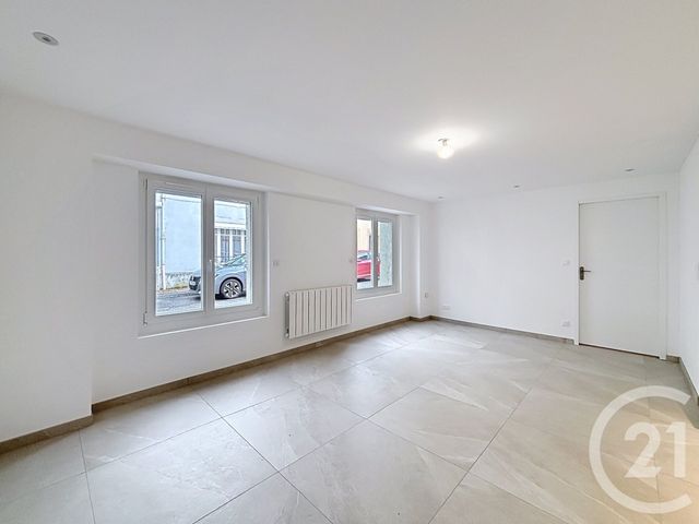 Appartement F2 à louer - 2 pièces - 40.45 m2 - REMIREMONT - 88 - LORRAINE - Century 21 Monts Et Vallées