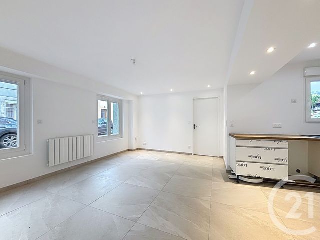 Appartement F2 à louer - 2 pièces - 40.45 m2 - REMIREMONT - 88 - LORRAINE - Century 21 Monts Et Vallées