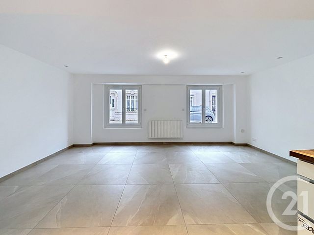 Appartement F2 à louer - 2 pièces - 40.45 m2 - REMIREMONT - 88 - LORRAINE - Century 21 Monts Et Vallées