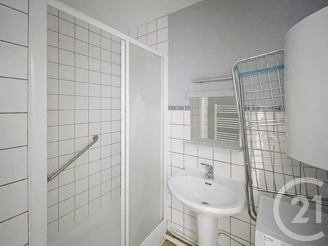 Appartement F1 à vendre - 2 pièces - 35.19 m2 - REMIREMONT - 88 - LORRAINE - Century 21 Monts Et Vallées