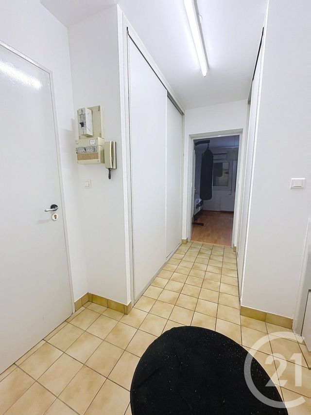 Appartement F1 à vendre - 2 pièces - 35.19 m2 - REMIREMONT - 88 - LORRAINE - Century 21 Monts Et Vallées