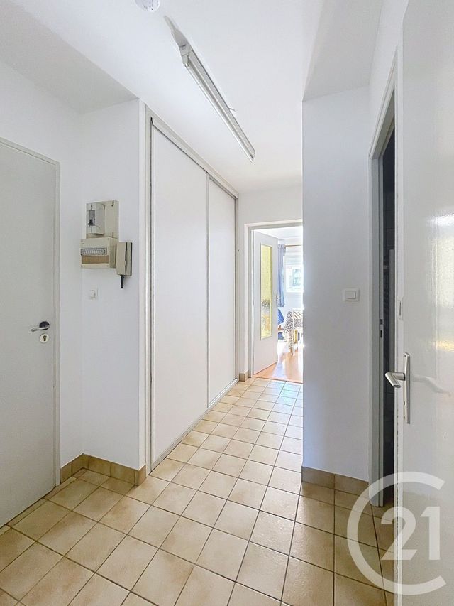 Appartement F1 à vendre - 2 pièces - 35.19 m2 - REMIREMONT - 88 - LORRAINE - Century 21 Monts Et Vallées