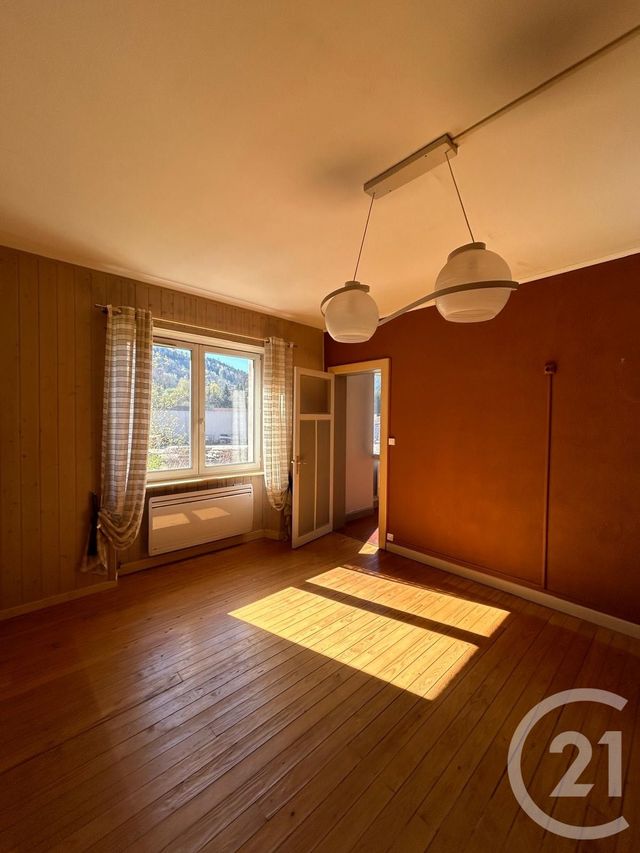 Appartement à vendre - 5 pièces - 75.0 m2 - CORNIMONT - 88 - LORRAINE - Century 21 Monts Et Vallées