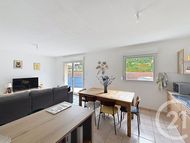 Appartement F3 à louer - 3 pièces - 65.02 m2 - REMIREMONT - 88 - LORRAINE - Century 21 Monts Et Vallées