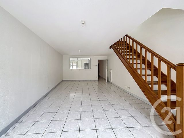 Appartement F3 à louer - 3 pièces - 65.73 m2 - REMIREMONT - 88 - LORRAINE - Century 21 Monts Et Vallées