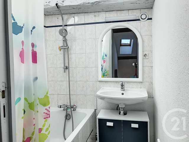 Appartement F3 à louer - 3 pièces - 65.73 m2 - REMIREMONT - 88 - LORRAINE - Century 21 Monts Et Vallées