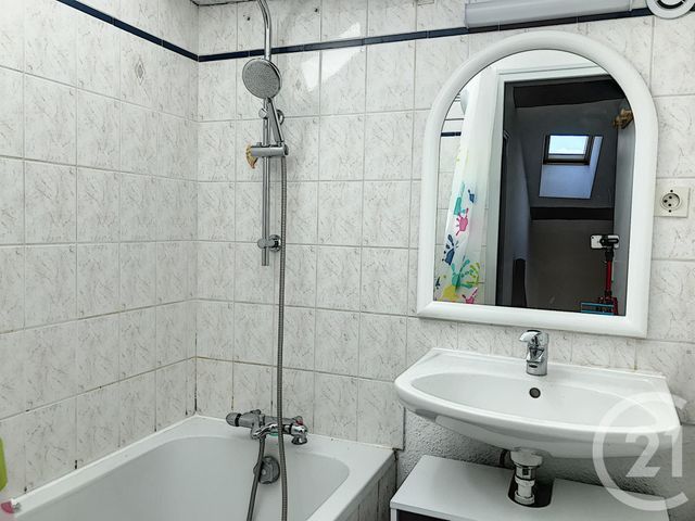 Appartement F3 à louer - 3 pièces - 65.73 m2 - REMIREMONT - 88 - LORRAINE - Century 21 Monts Et Vallées