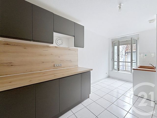Appartement F3 à louer - 3 pièces - 65.73 m2 - REMIREMONT - 88 - LORRAINE - Century 21 Monts Et Vallées