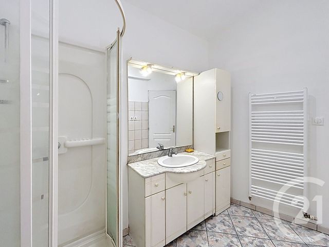 Appartement F3 à louer - 2 pièces - 59.94 m2 - REMIREMONT - 88 - LORRAINE - Century 21 Monts Et Vallées