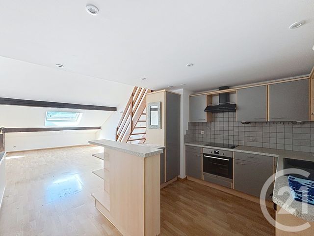 Appartement F3 à louer - 2 pièces - 59.94 m2 - REMIREMONT - 88 - LORRAINE - Century 21 Monts Et Vallées