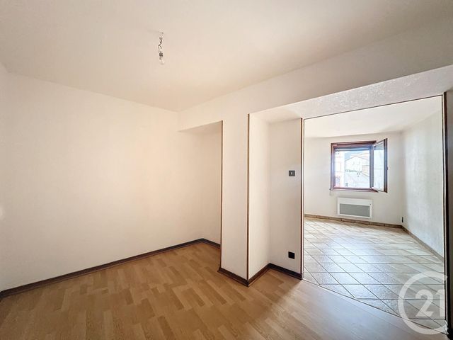 Appartement F2 à louer - 2 pièces - 45.88 m2 - REMIREMONT - 88 - LORRAINE - Century 21 Monts Et Vallées