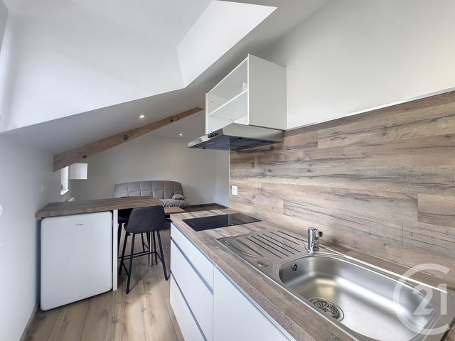 Appartement F1 à louer - 1 pièce - 23.75 m2 - REMIREMONT - 88 - LORRAINE - Century 21 Monts Et Vallées
