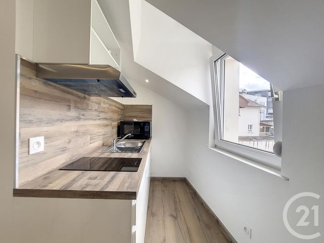 Appartement F1 à louer - 1 pièce - 23.75 m2 - REMIREMONT - 88 - LORRAINE - Century 21 Monts Et Vallées