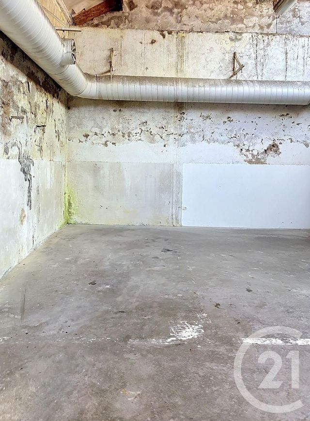 parking à louer - 11.0 m2 - EPINAL - 88 - LORRAINE - Century 21 Monts Et Vallées