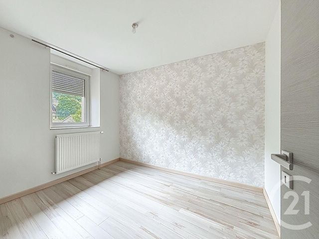 Appartement F3 à louer - 3 pièces - 52.09 m2 - EPINAL - 88 - LORRAINE - Century 21 Monts Et Vallées
