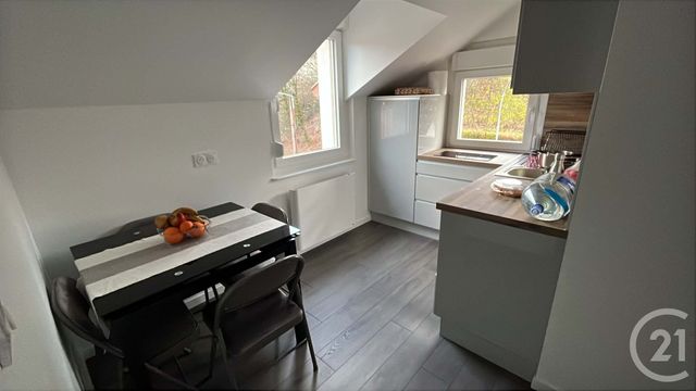 Appartement F1 à louer - 1 pièce - 24.4 m2 - REMIREMONT - 88 - LORRAINE - Century 21 Monts Et Vallées