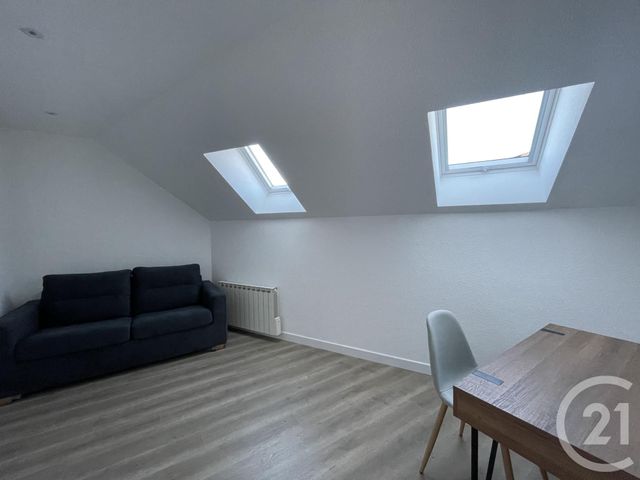 Appartement F1 à louer - 1 pièce - 25.76 m2 - REMIREMONT - 88 - LORRAINE - Century 21 Monts Et Vallées