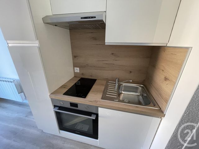 Appartement F1 à louer - 1 pièce - 25.76 m2 - REMIREMONT - 88 - LORRAINE - Century 21 Monts Et Vallées