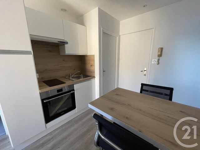Appartement F1 à louer - 1 pièce - 25.76 m2 - REMIREMONT - 88 - LORRAINE - Century 21 Monts Et Vallées