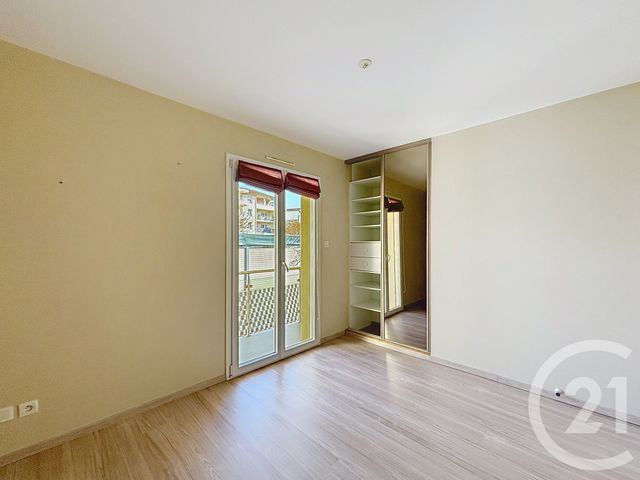 Appartement F3 à louer - 3 pièces - 81.81 m2 - REMIREMONT - 88 - LORRAINE - Century 21 Monts Et Vallées
