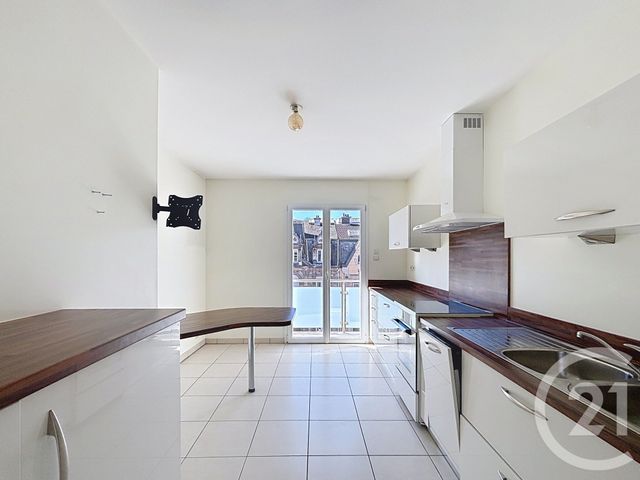 Appartement F3 à louer - 3 pièces - 81.81 m2 - REMIREMONT - 88 - LORRAINE - Century 21 Monts Et Vallées