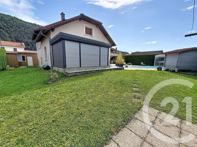 maison à vendre - 9 pièces - 220.51 m2 - ST ETIENNE LES REMIREMONT - 88 - LORRAINE - Century 21 Monts Et Vallées