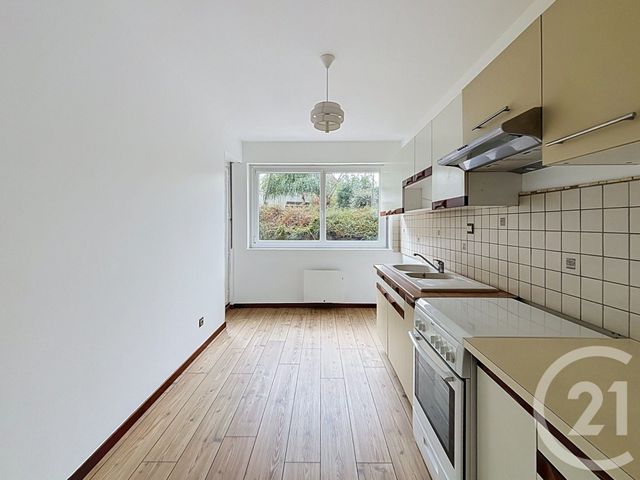 Appartement F2 à louer - 2 pièces - 56.98 m2 - REMIREMONT - 88 - LORRAINE - Century 21 Monts Et Vallées